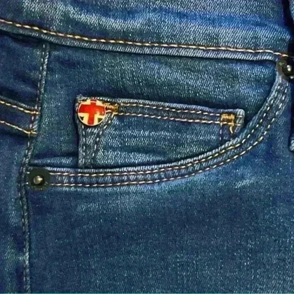 Hudson Nico Midrise Super Skinny Jeans 24 w/ flaw - Picture 7 of 12